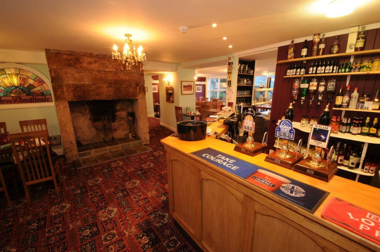 Three Wheat Heads Hotel Thropton Exterior foto